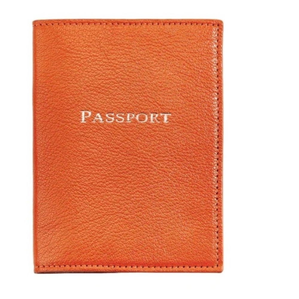 NWT Fossil Leather Passport